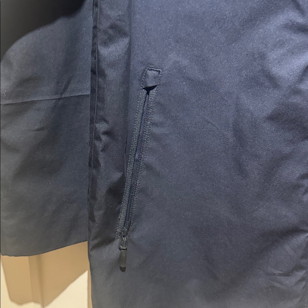 MUSTO marina rain MAC jacket from Disney World - Picture 4 of 6